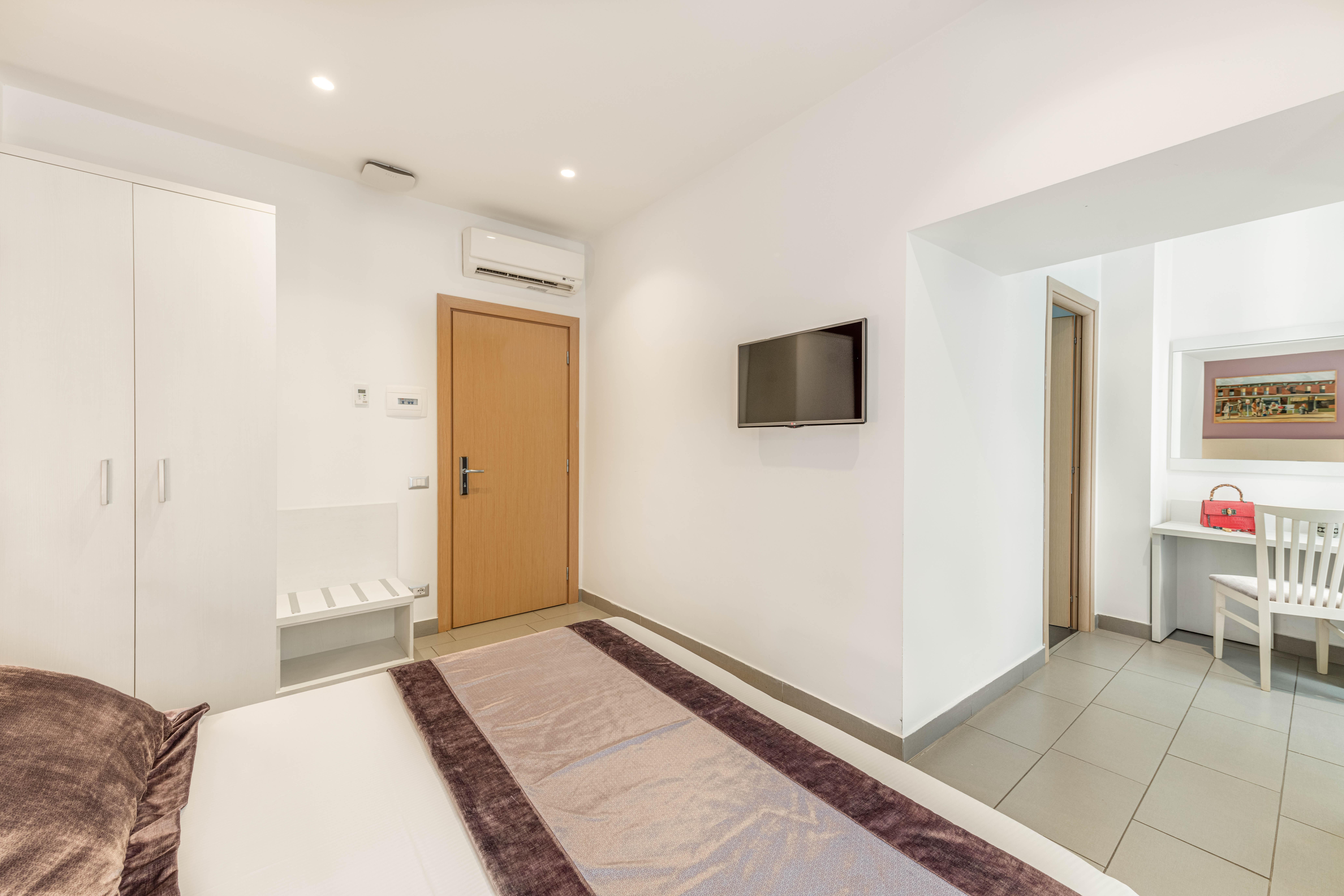 Trevi Palace Hotel Рим Экстерьер фото